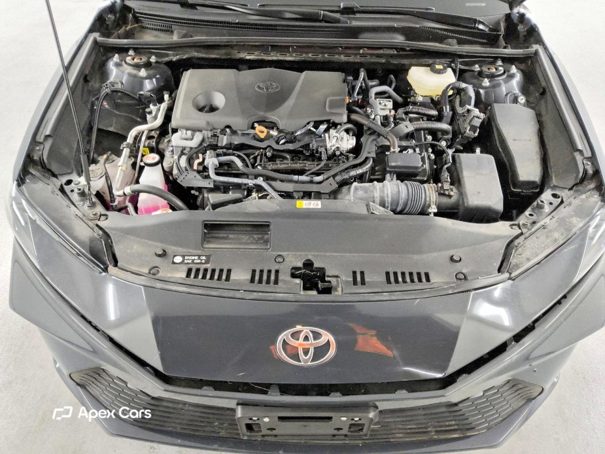 Toyota Camry 2025