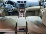 Toyota Highlander 2010