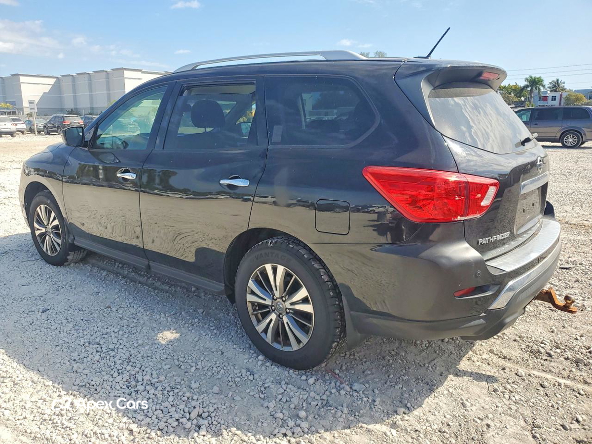 Nissan Pathfinder 2018