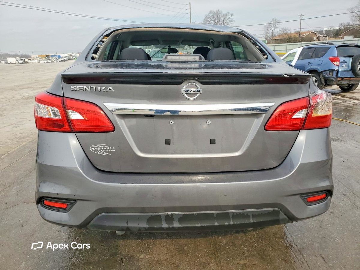 Nissan Sentra 2018