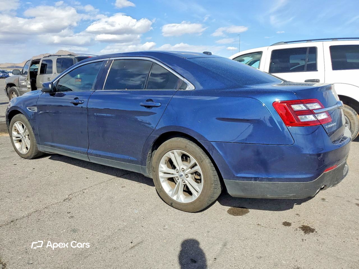Ford Taurus 2016