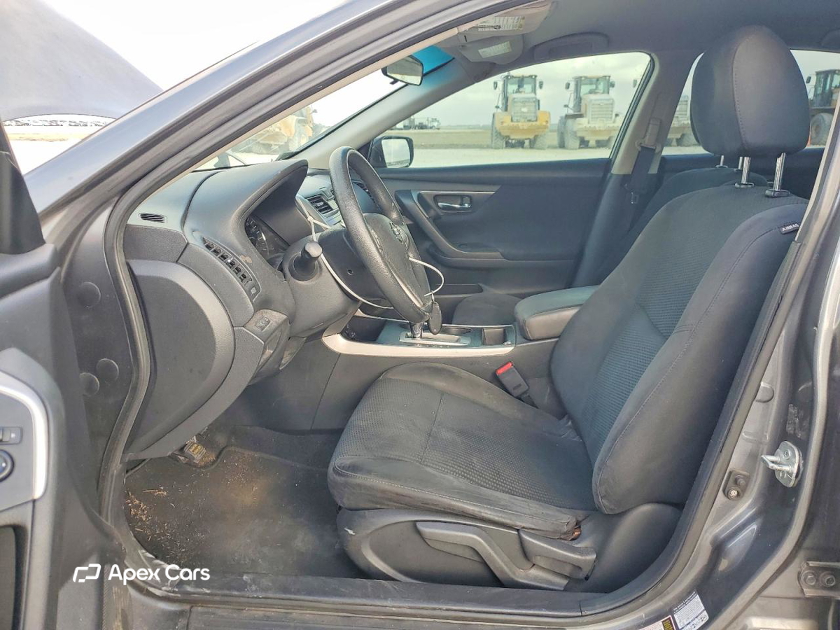 Nissan Altima 2015