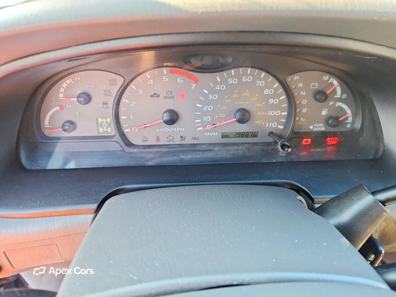 Toyota Sequoia 2004