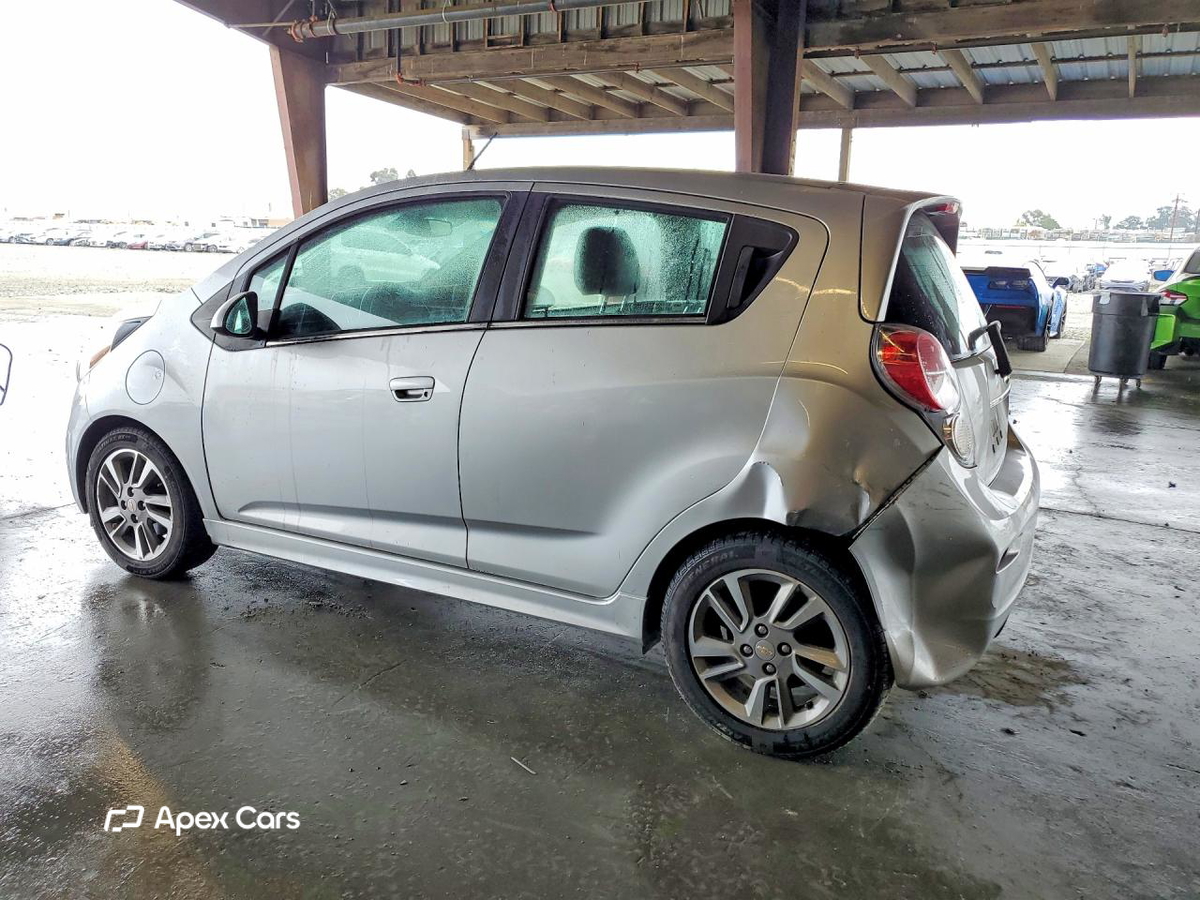 Chevrolet Spark 2015