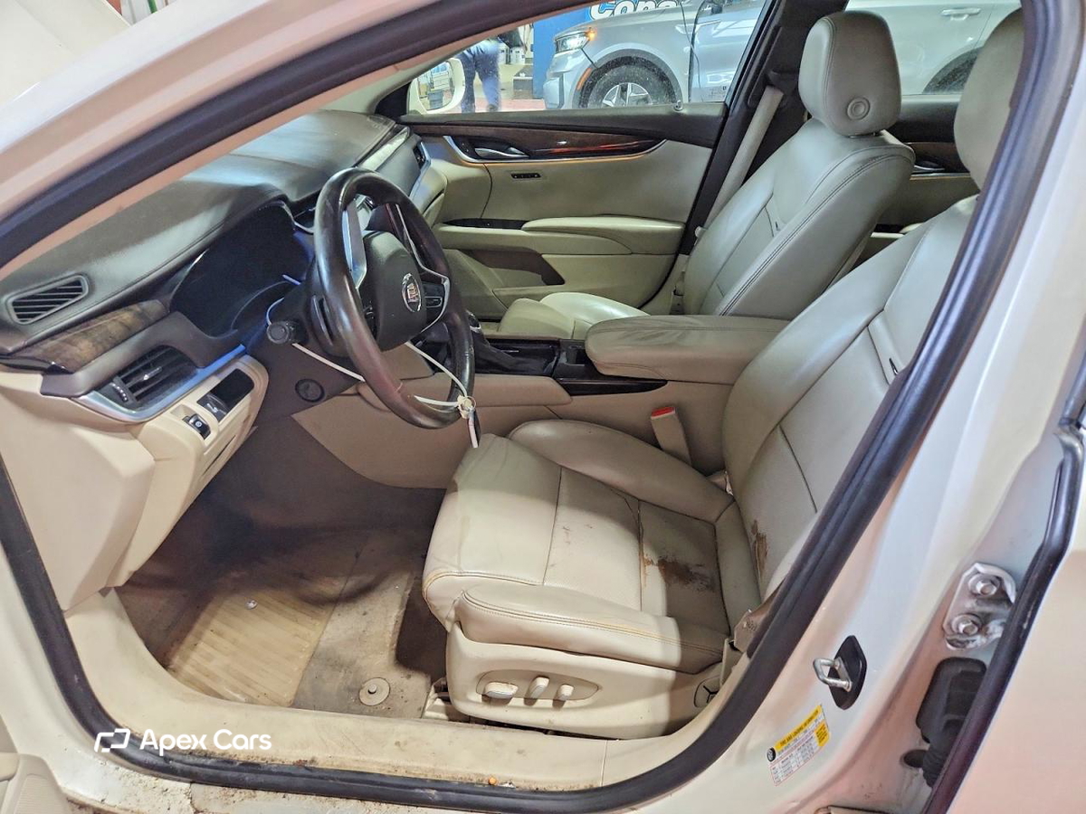 Cadillac XTS 2015