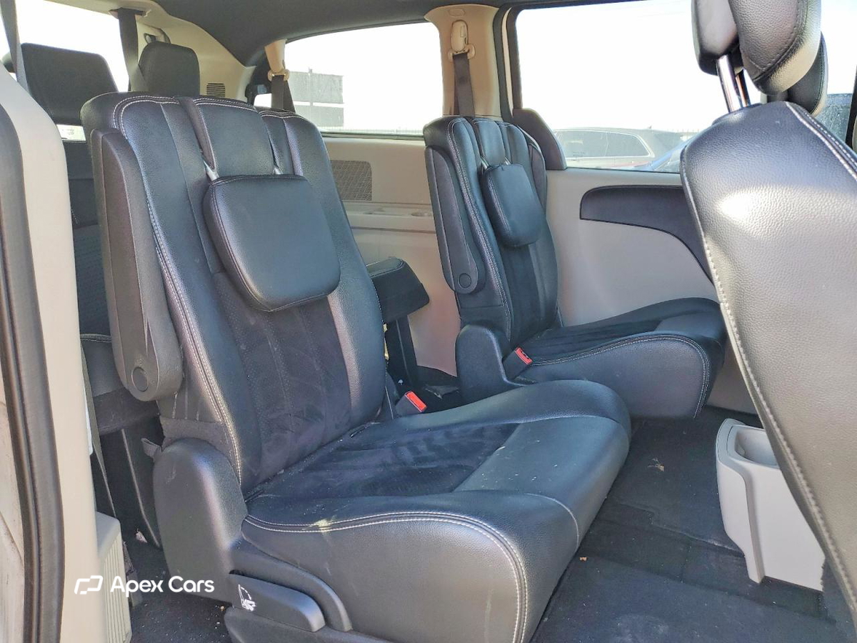 Dodge Caravan 2018