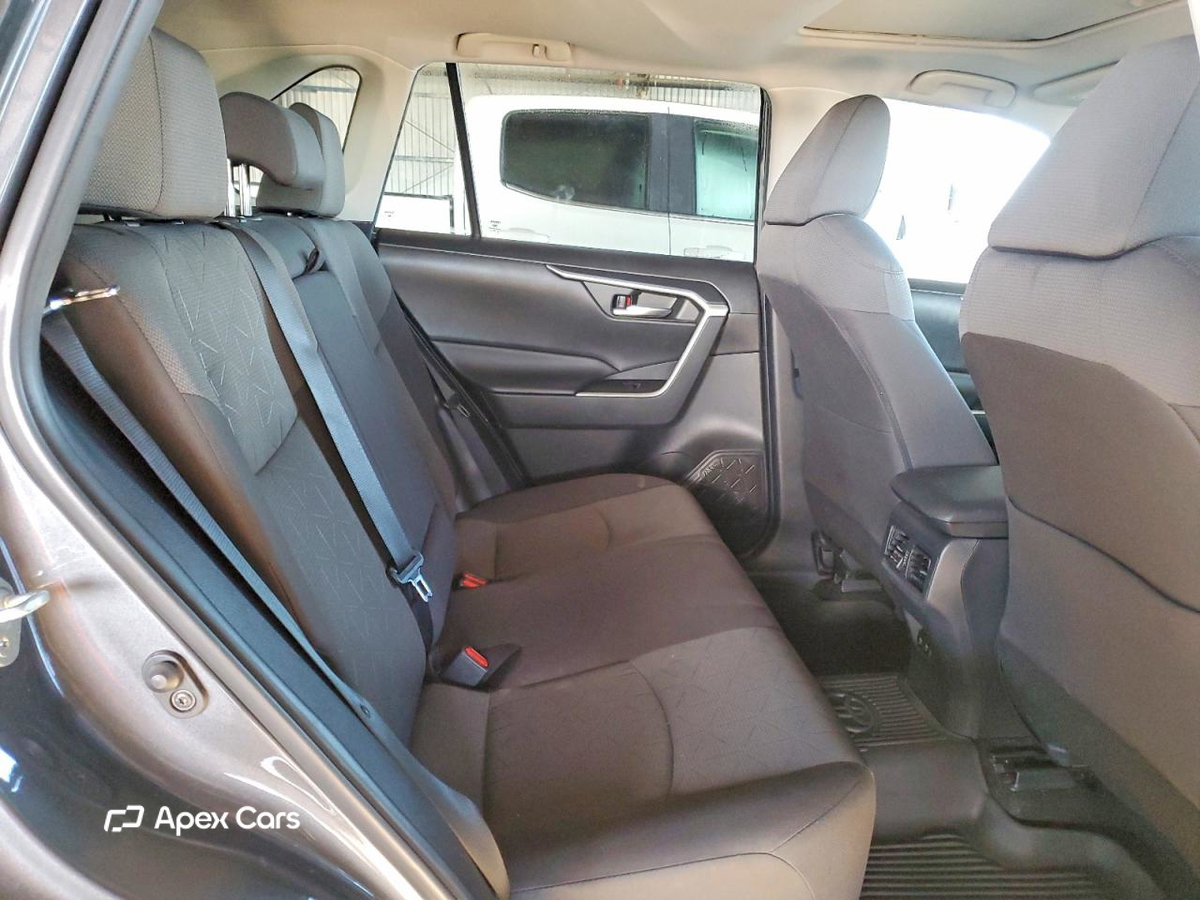 Toyota RAV 4 2021
