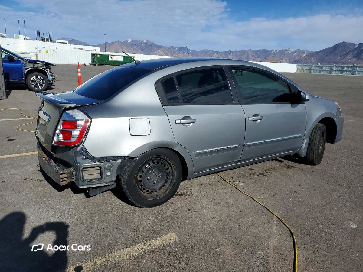 Nissan Sentra 2012