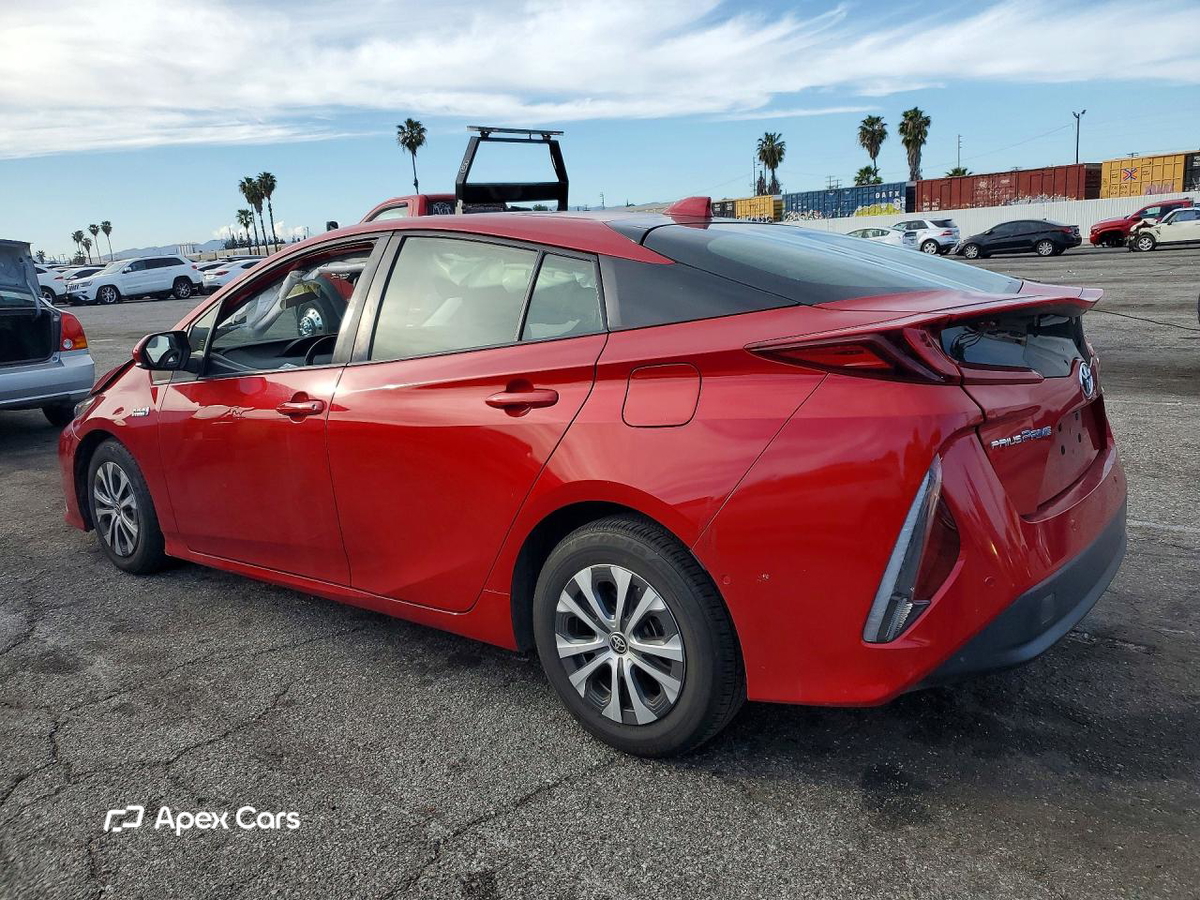 Toyota Prius 2021