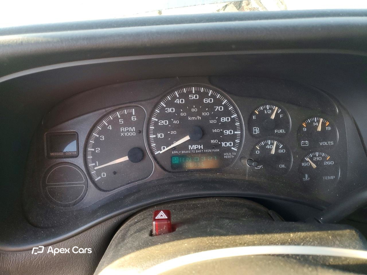 Chevrolet Silverado 2002
