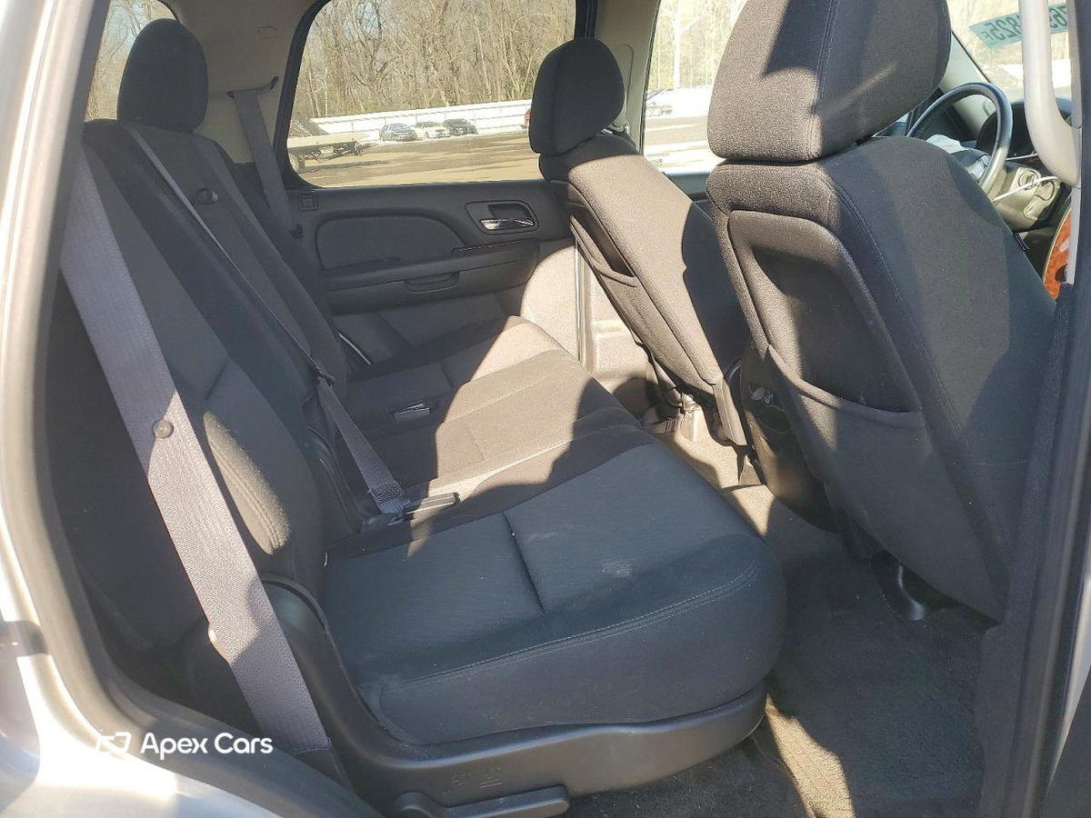Chevrolet Tahoe 2013
