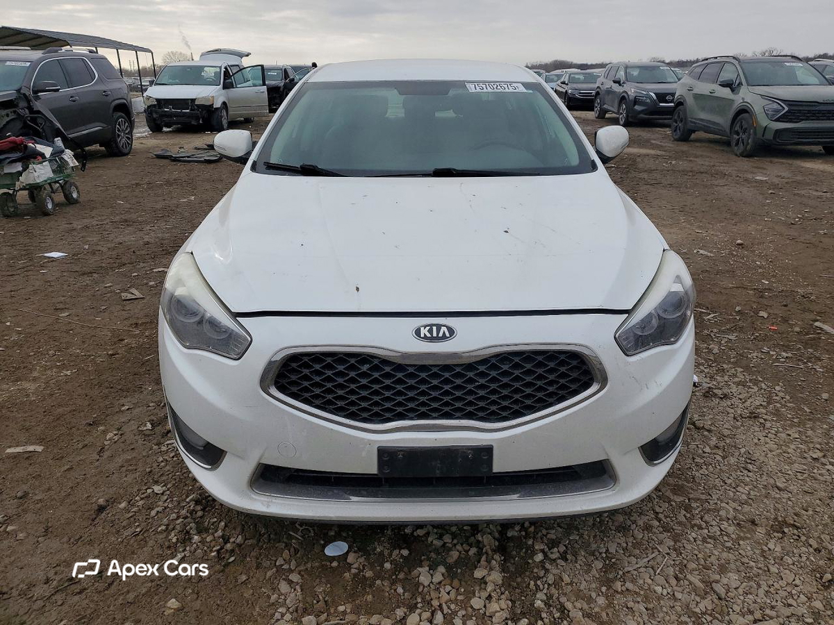 Kia Cadenza 2016