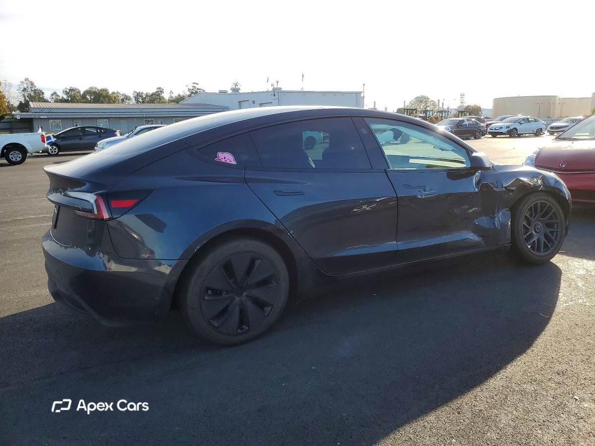 Tesla Model 3 2025
