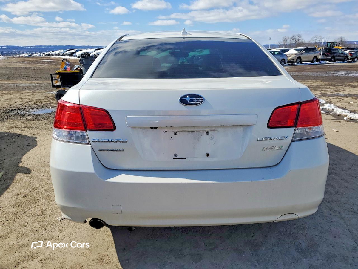 Subaru Legacy 2014