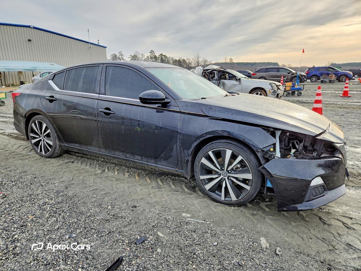 Altima 2022