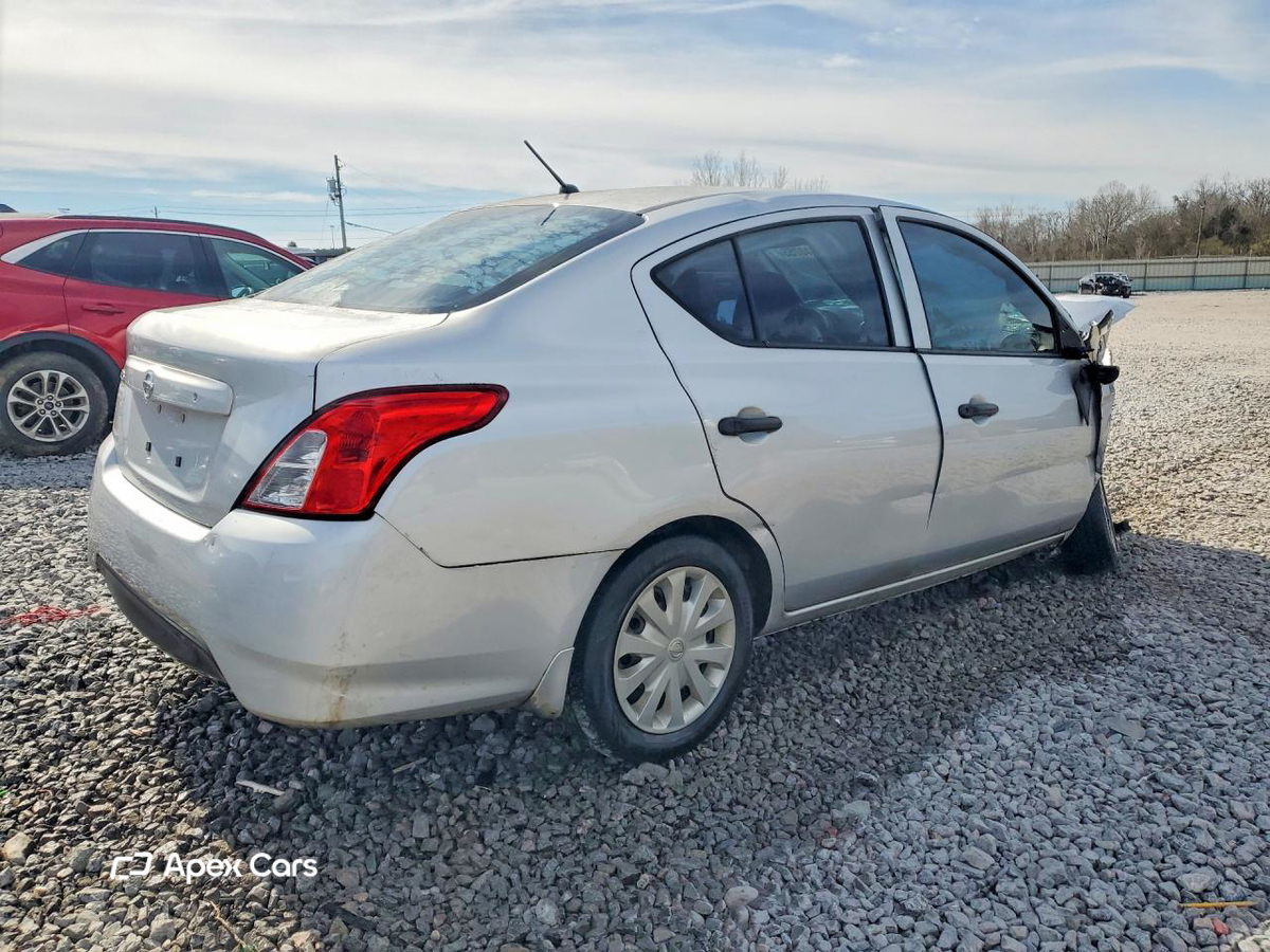 Nissan Versa 2017