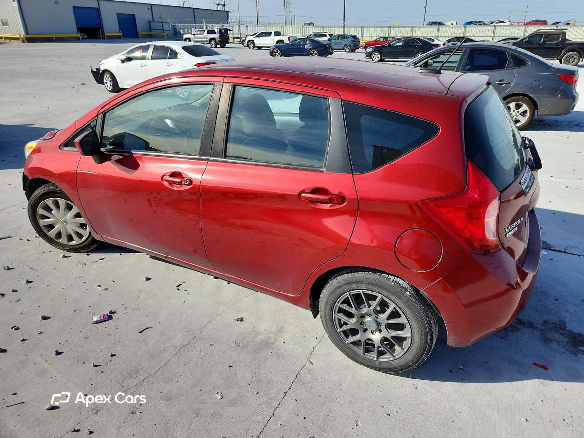 Versa 2016