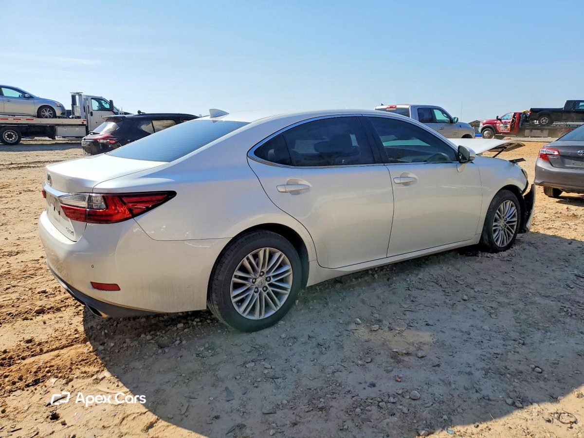 Lexus ES 2017