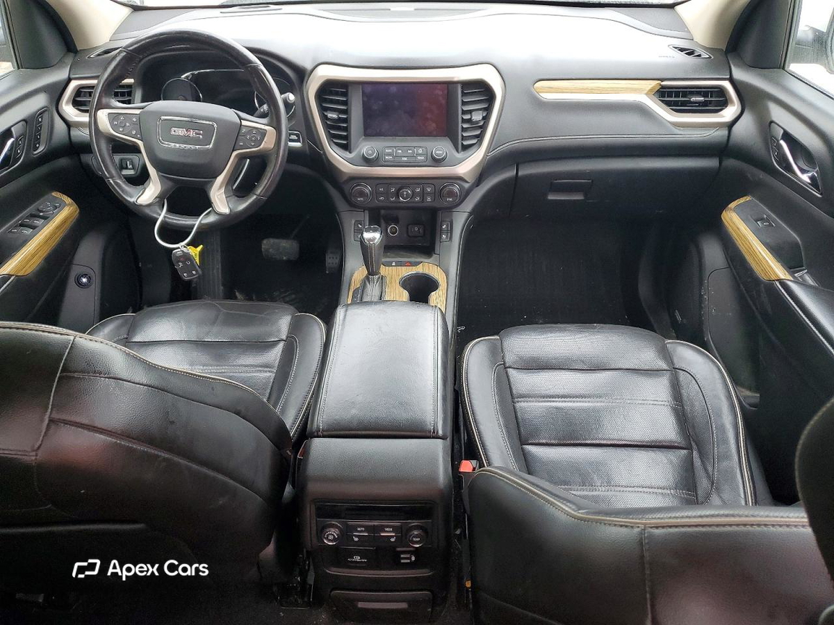 GMC Acadia 2017
