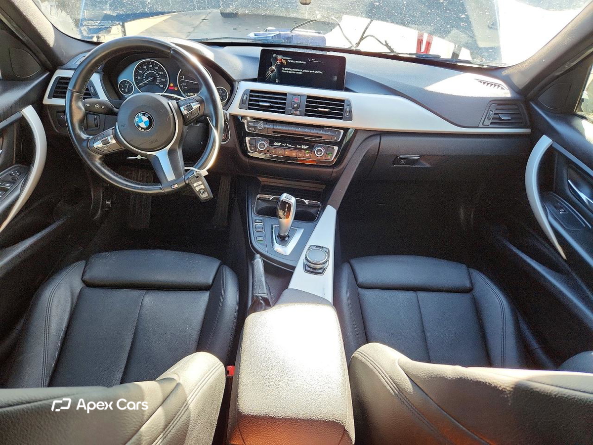 BMW Series 3 2016