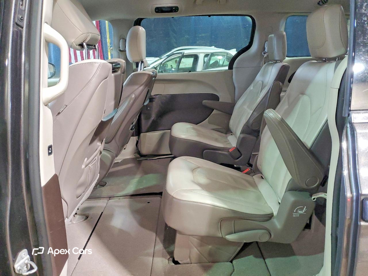 Chrysler Pacifica 2017