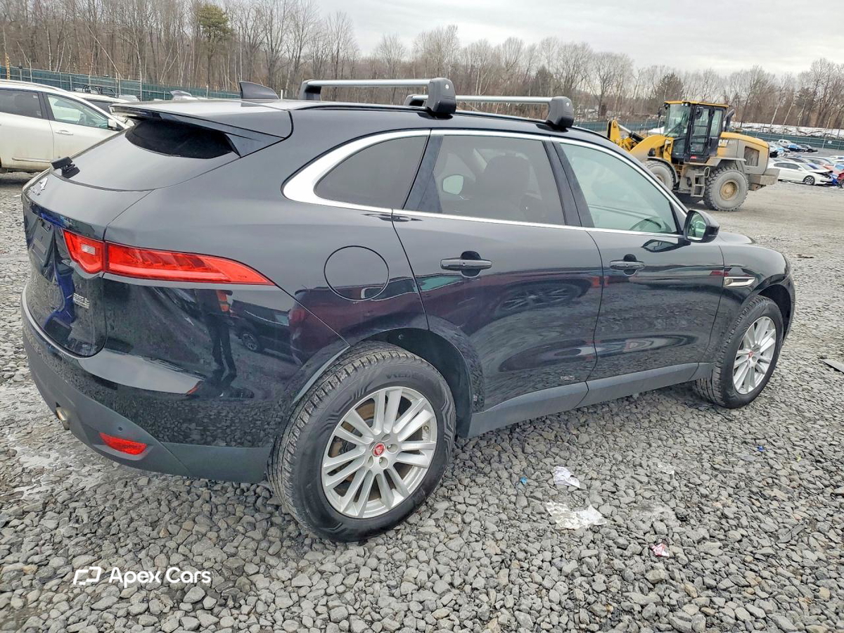 Jaguar F-Pace 2017