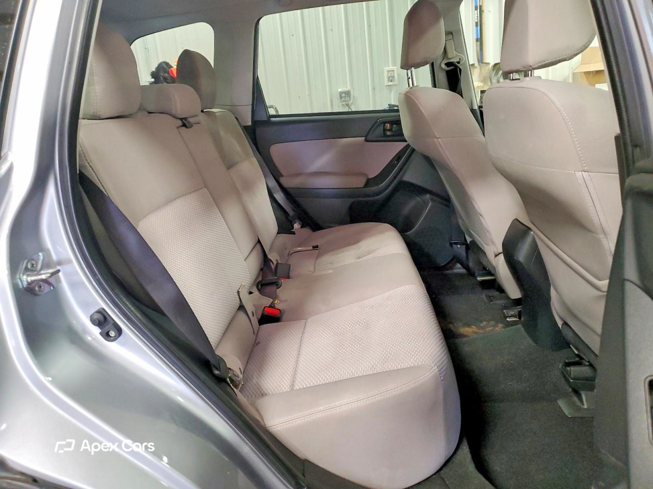Subaru Forester 2016
