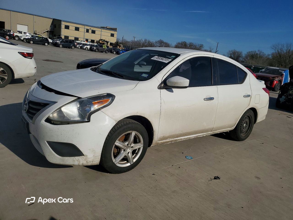 Nissan Versa 2017