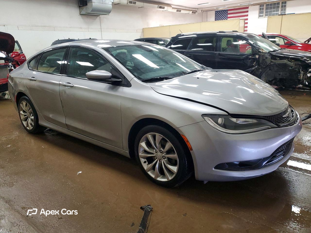 Chrysler 200 2015