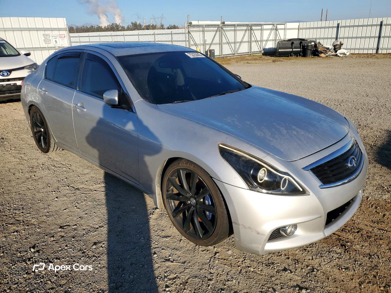 Infiniti Q40 2015