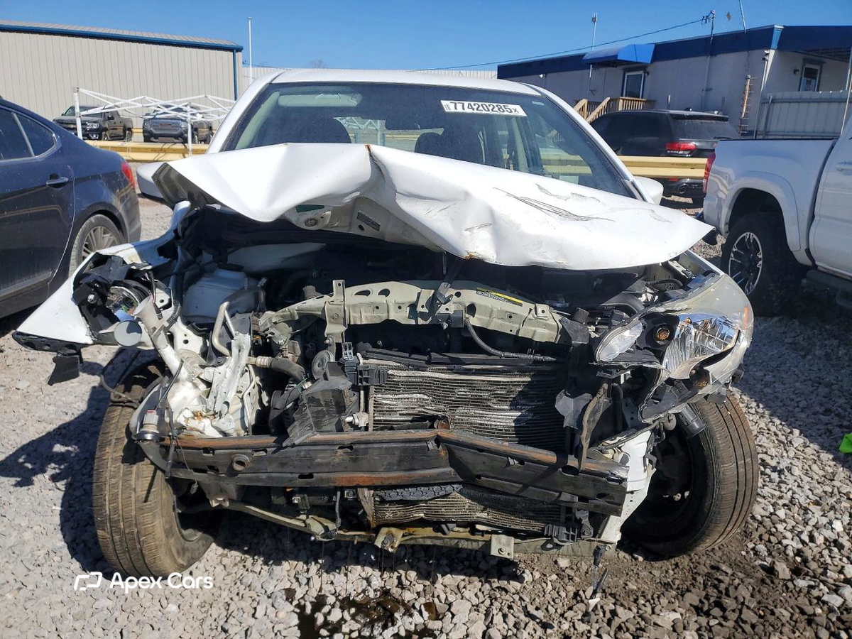 Nissan Versa 2016