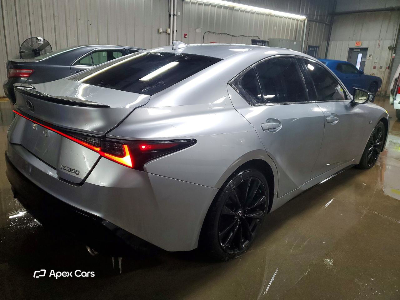 Lexus IS 2023