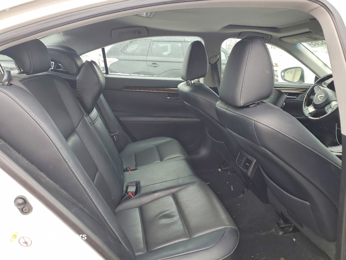 Lexus ES 2016