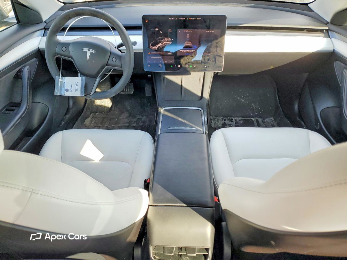 Tesla Model 3 2021