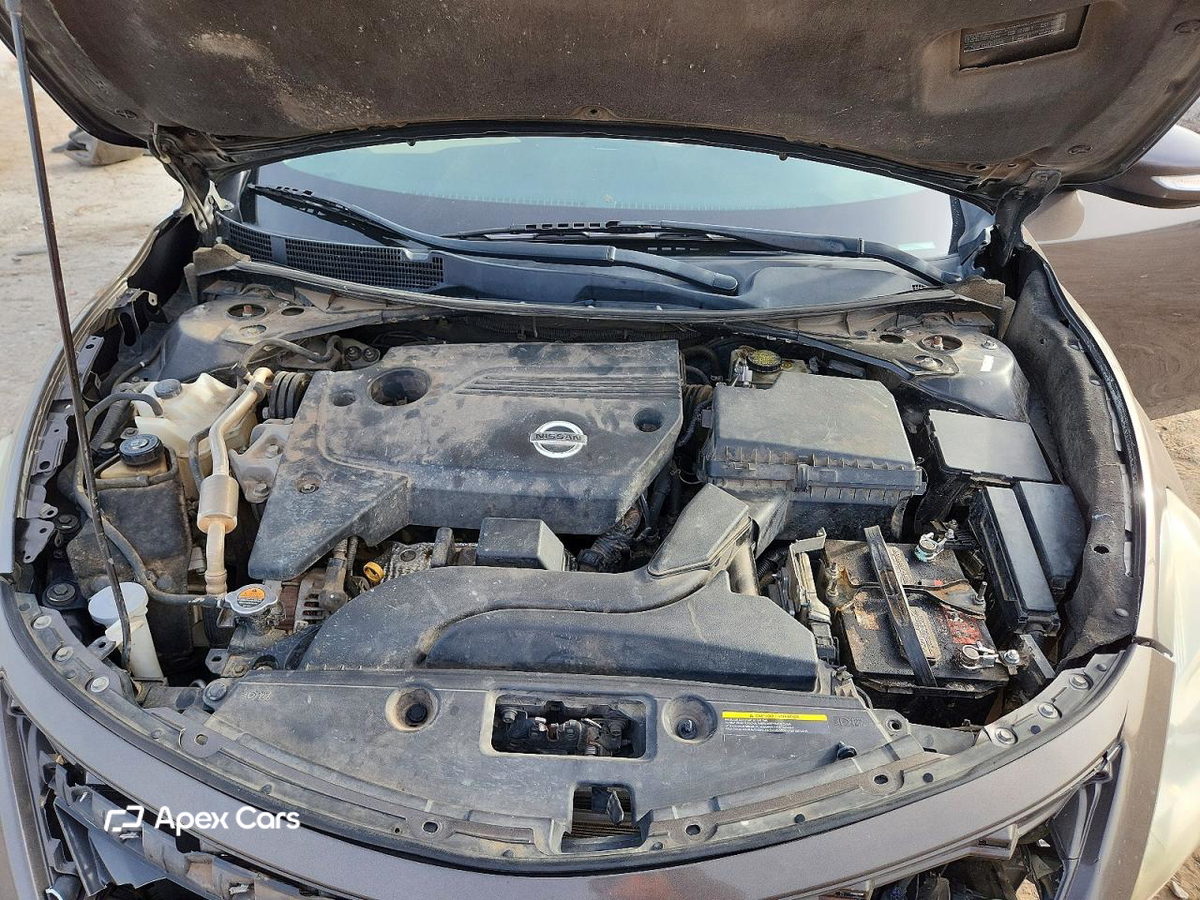 Nissan Altima 2015