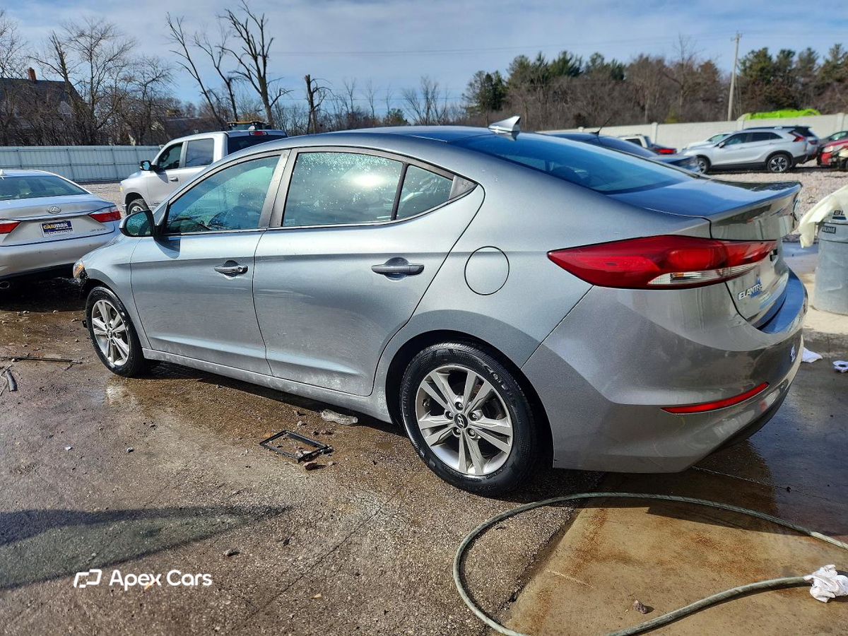 Hyundai Elantra 2018