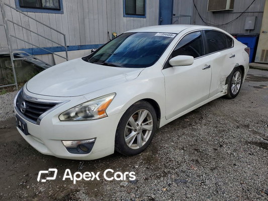 Nissan Altima 2015 - Image 1 of 12