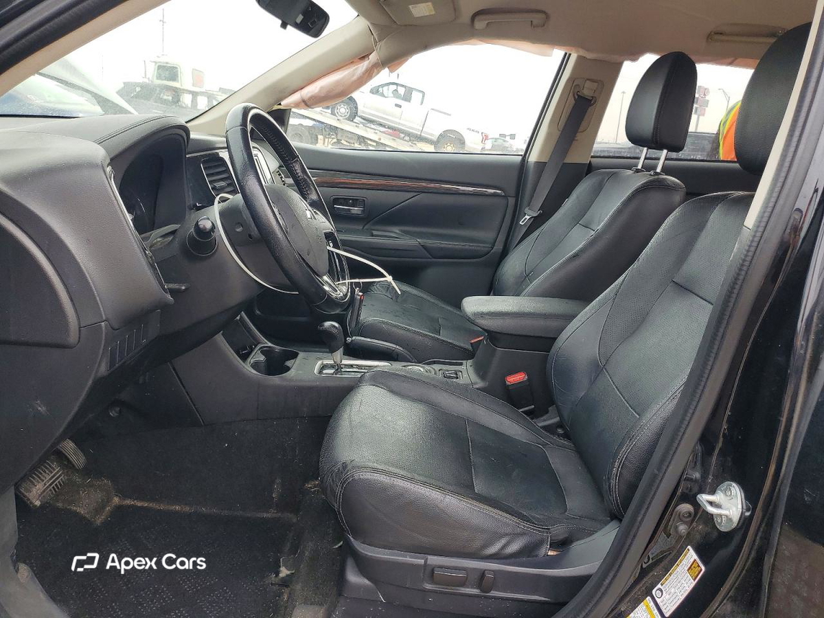 Mitsubishi Outlander 2016