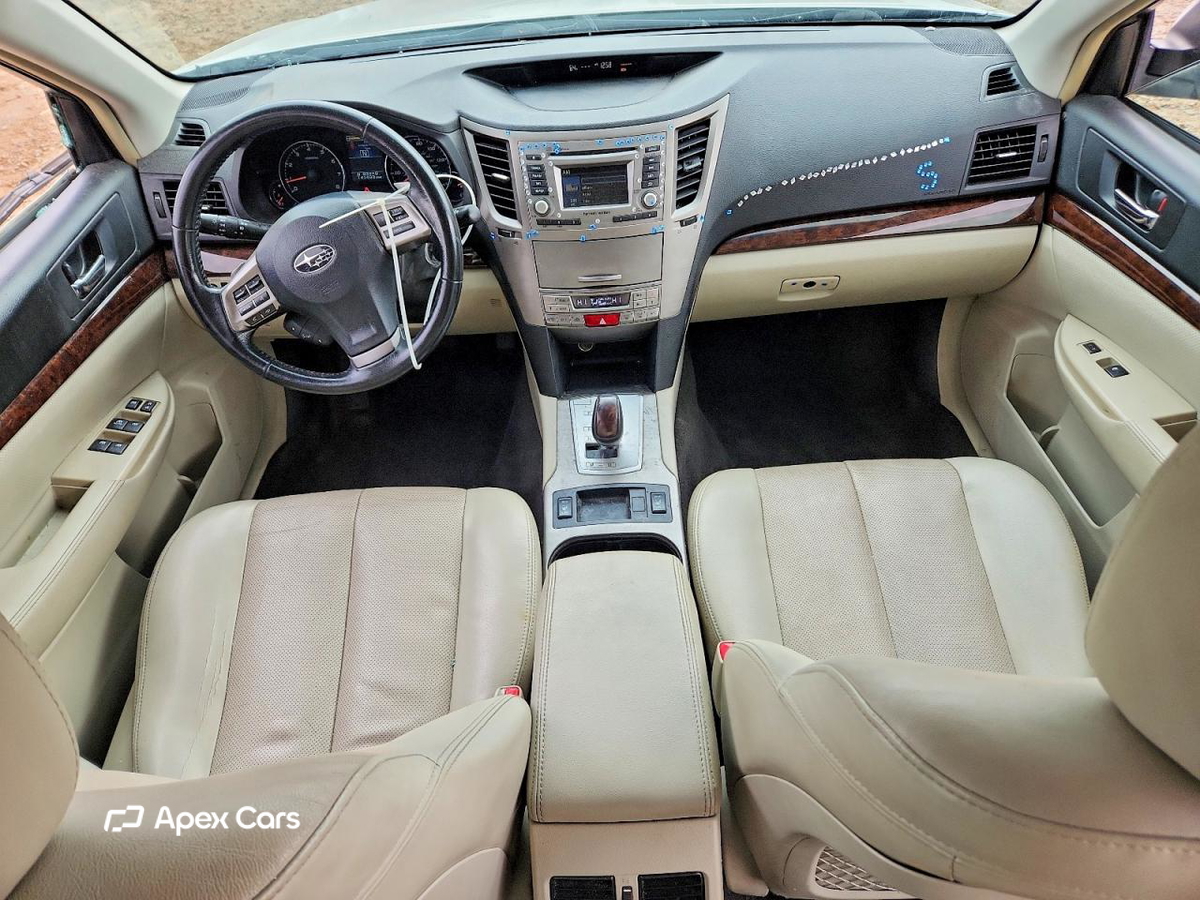 Subaru Legacy 2014