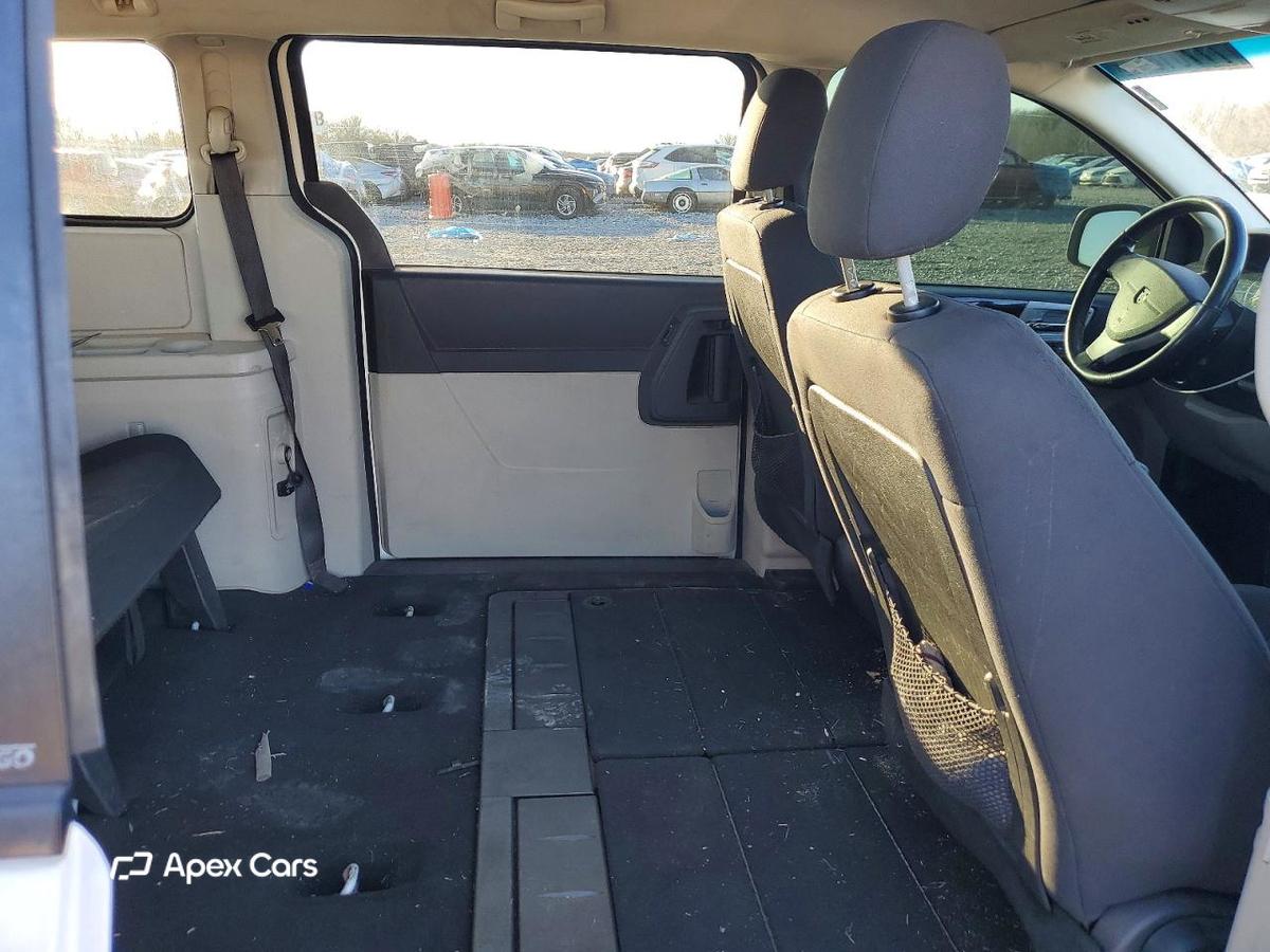 Dodge Caravan 2010