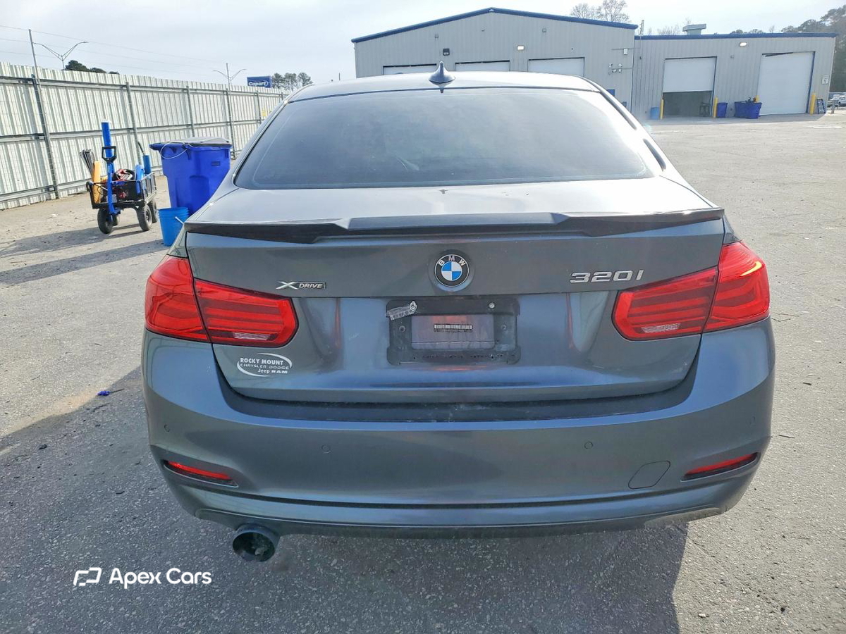 BMW Series 3 2016