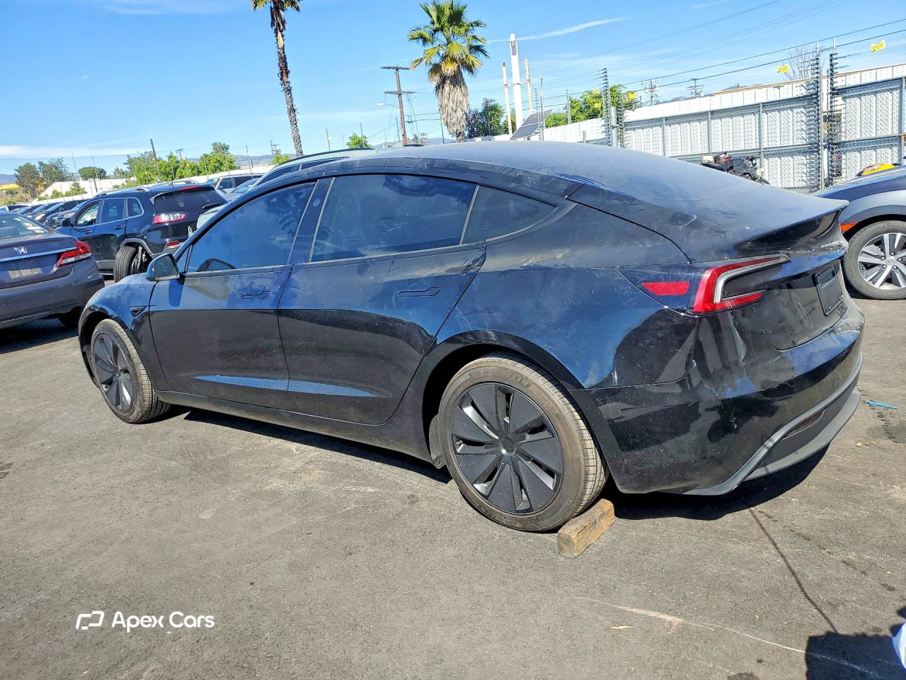 Tesla Model 3 2025