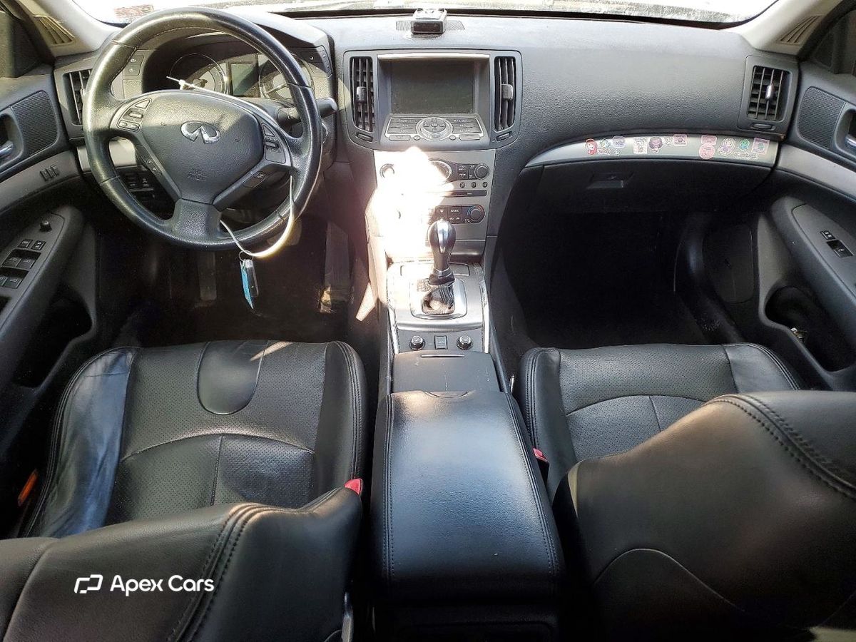 Infiniti G 2012