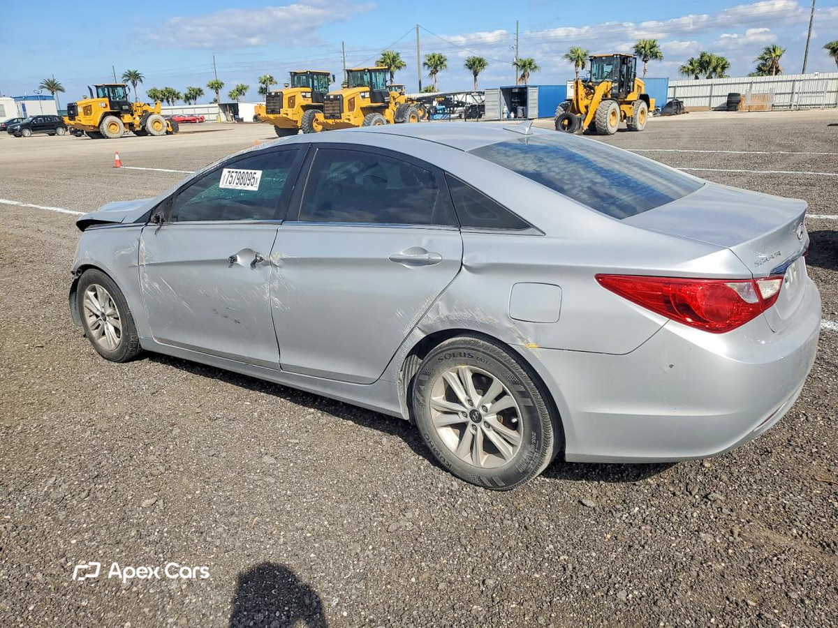 Hyundai Sonata 2013