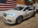 Chrysler Pacifica 2022