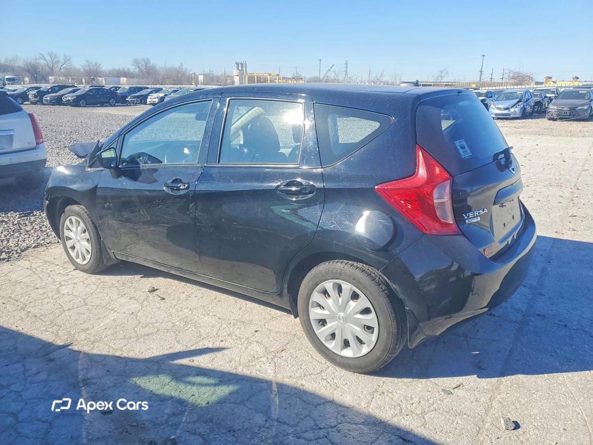Nissan Versa 2016
