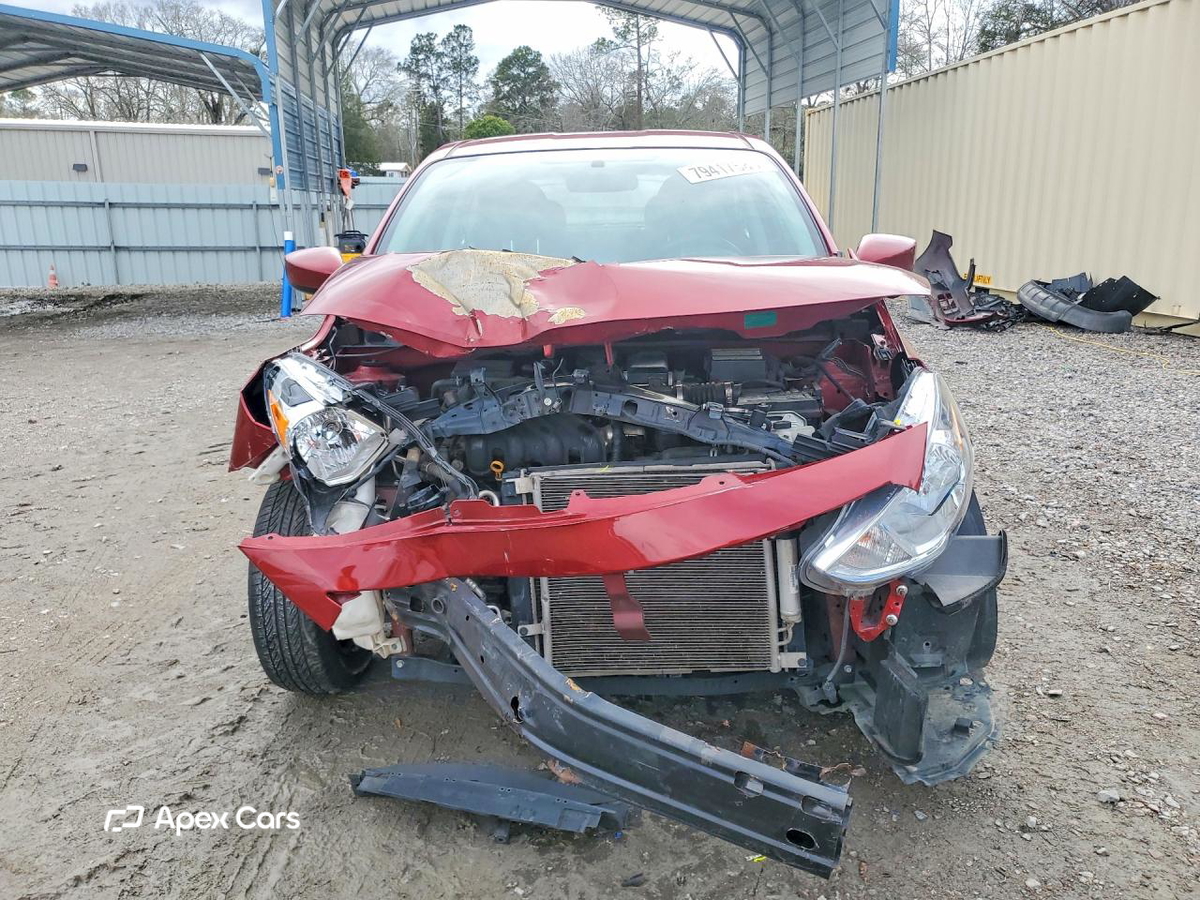 Nissan Versa 2019