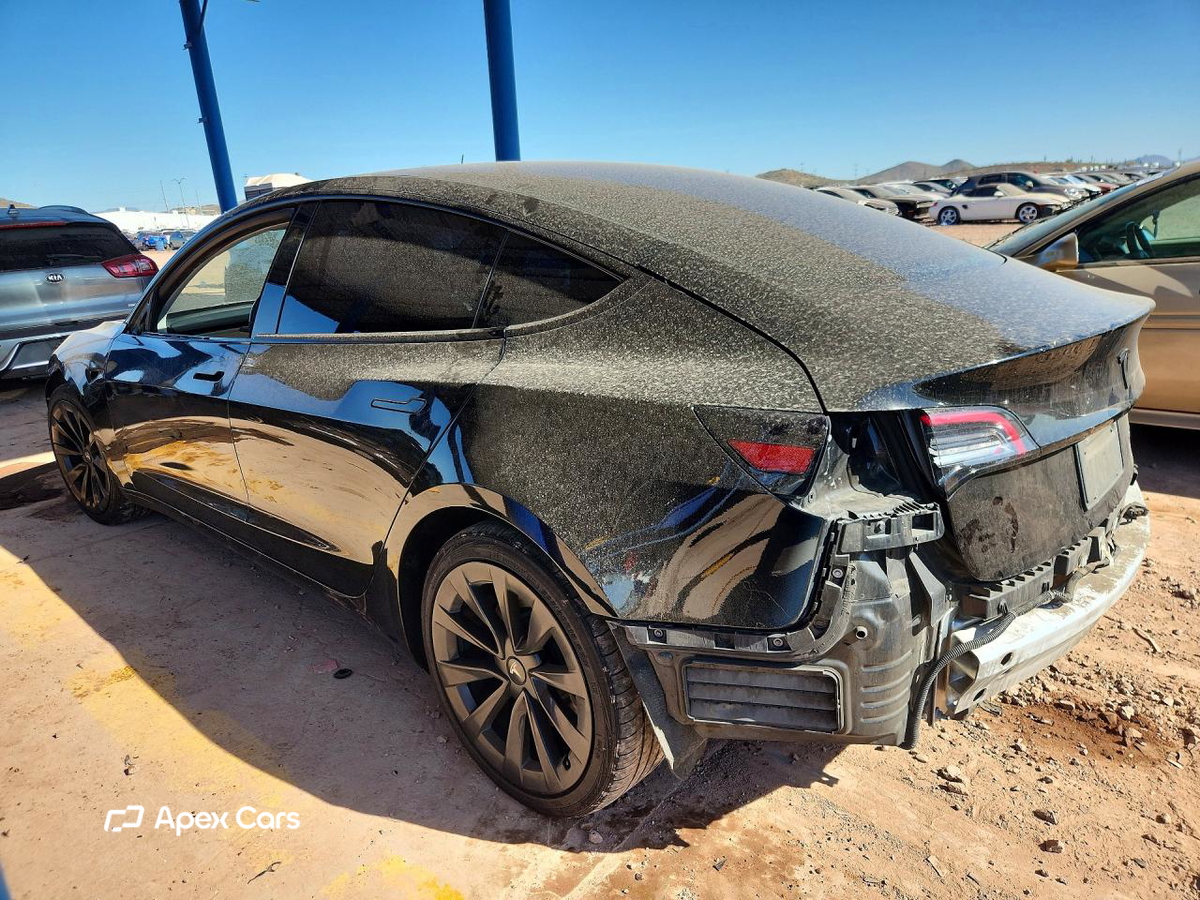 Tesla Model 3 2022