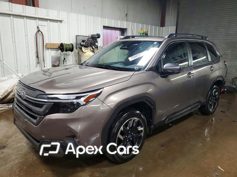 Subaru Forester 2025 - Image 1 of 14