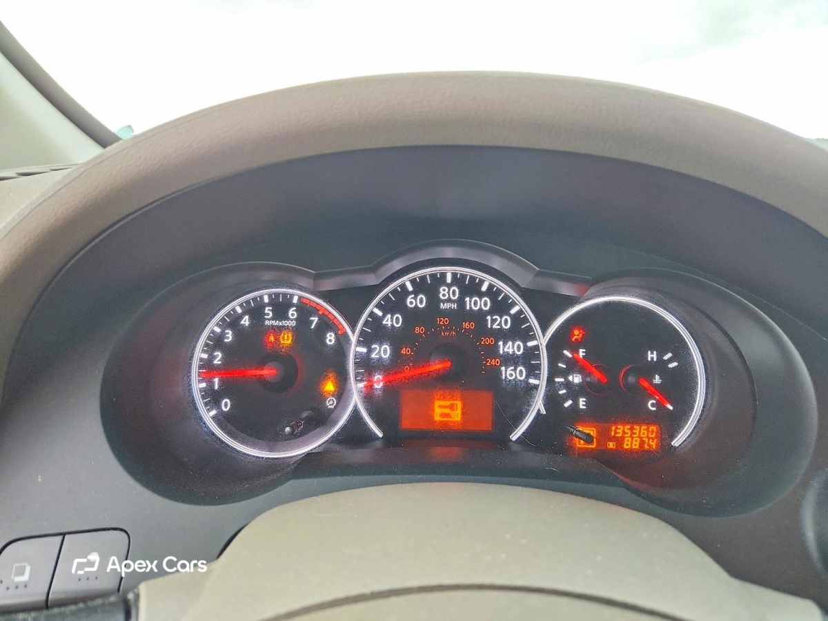 Nissan Altima 2011